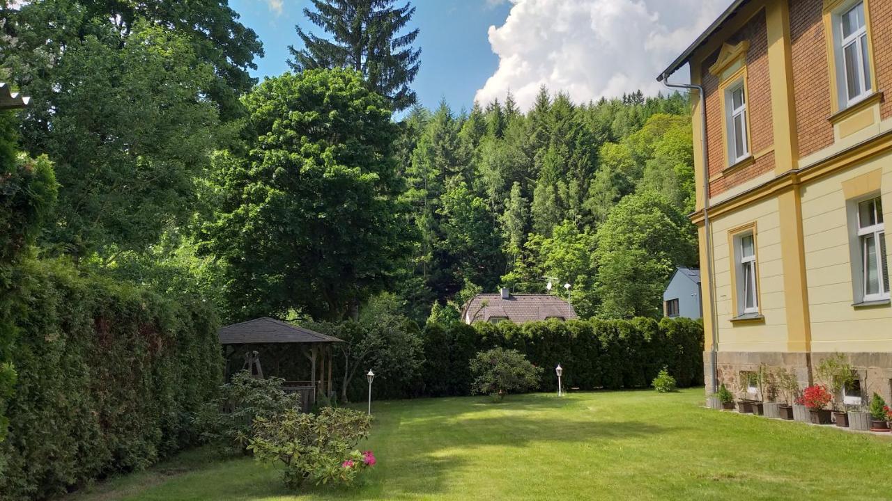 Apartman Kraslice Exteriör bild